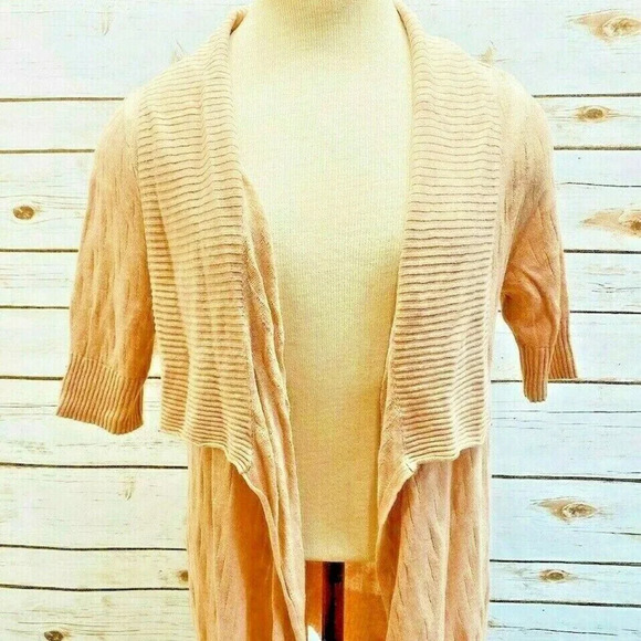 HALOGEN Women Short Sleeve Cardigan Asymmetrical Hem Casual Sweater Size Small - Picture 1 of 11